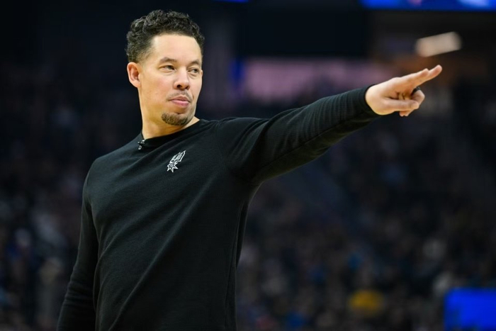 马刺力克快船达成50胜里程碑 阿德文班引领新时